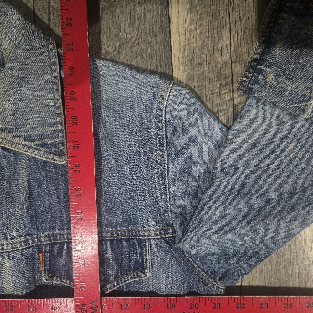 Vintage Levi's Jean Jacket - Picture 4 of 4